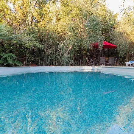 Mit Privatpool Fuer 4 Personen Ca 85 Qm In Privlaka, Dalmatien Norddalmatien Ferienhaus *